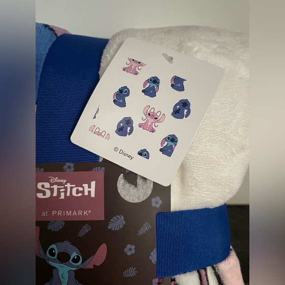 NWT Stitch Throw - Picture 2 of 2